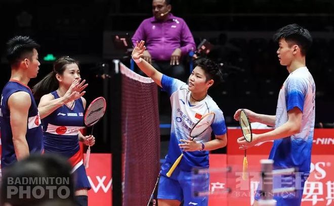 爱游戏官方入口-日本队险胜马来西亚队，黄鸭组合扛起全队