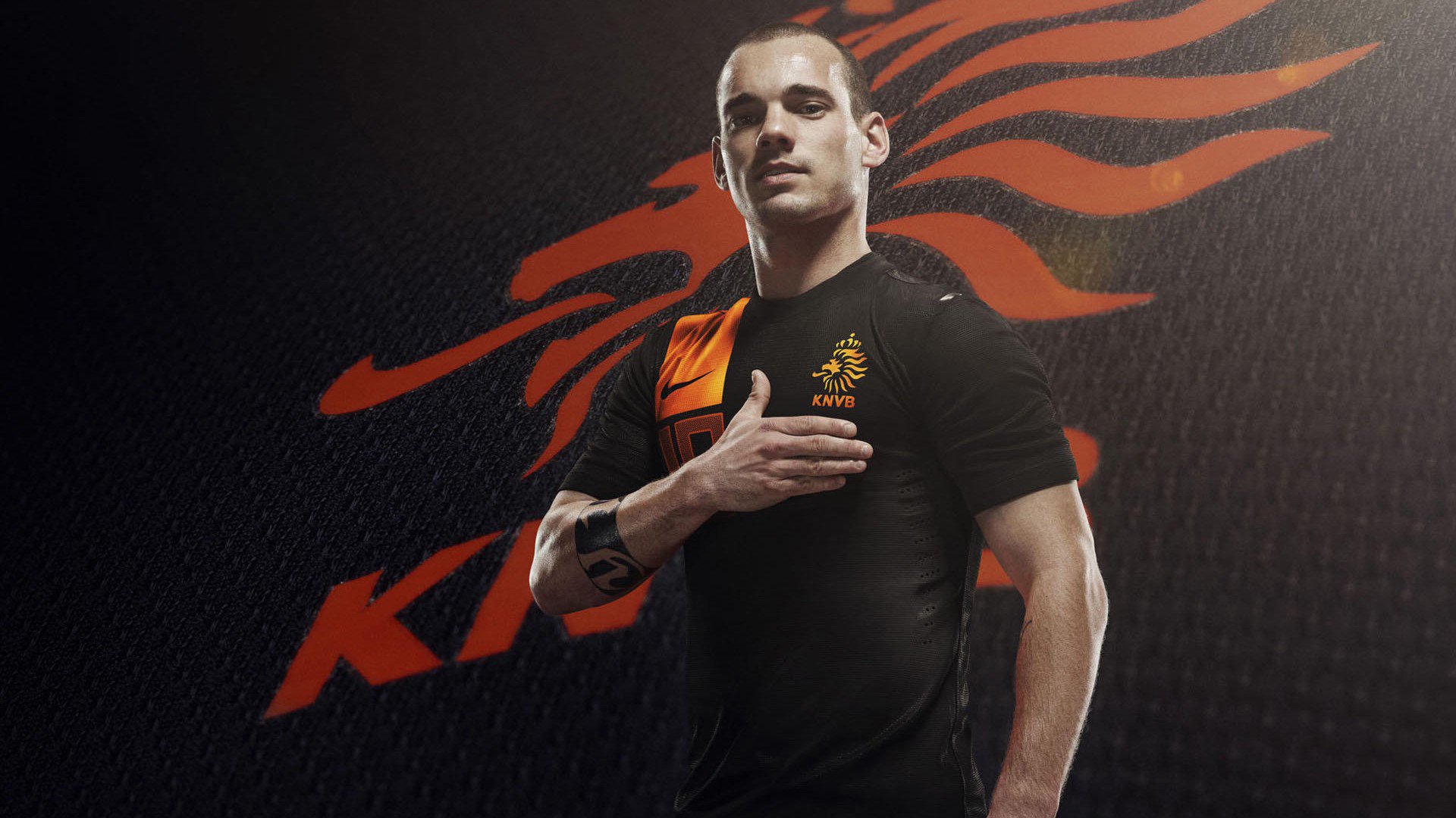 F1年度争冠之夜,克莱打出生涯之夜,当赛道与球场共享同一种心跳