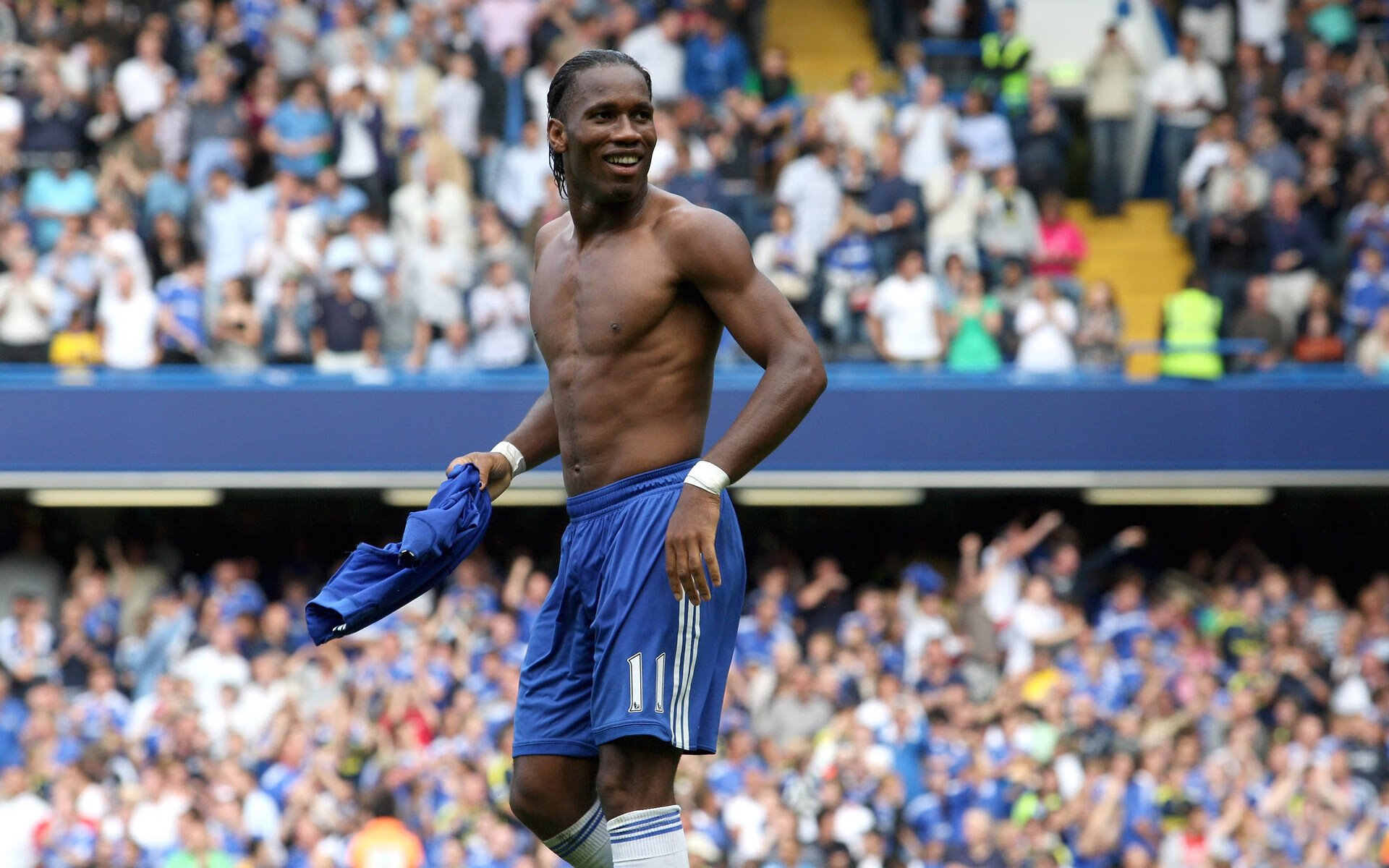 西甲国家德比之夜,皮克关键进球定乾坤,当防守者成为终结者