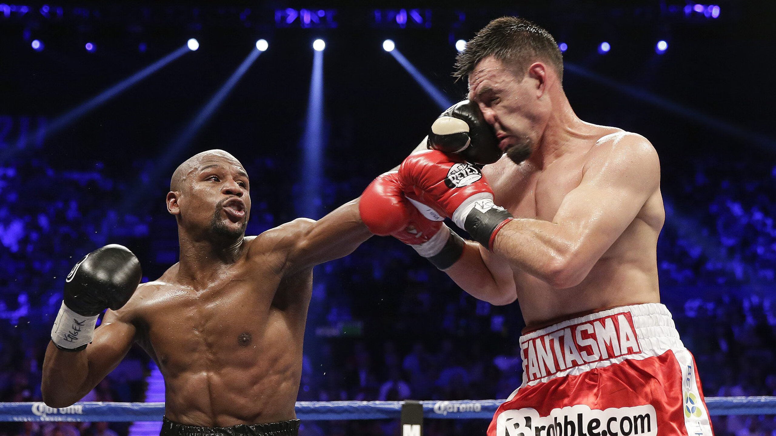 英超争冠焦点战，拉齐奥踏平美国，当足球资本改写世界版图