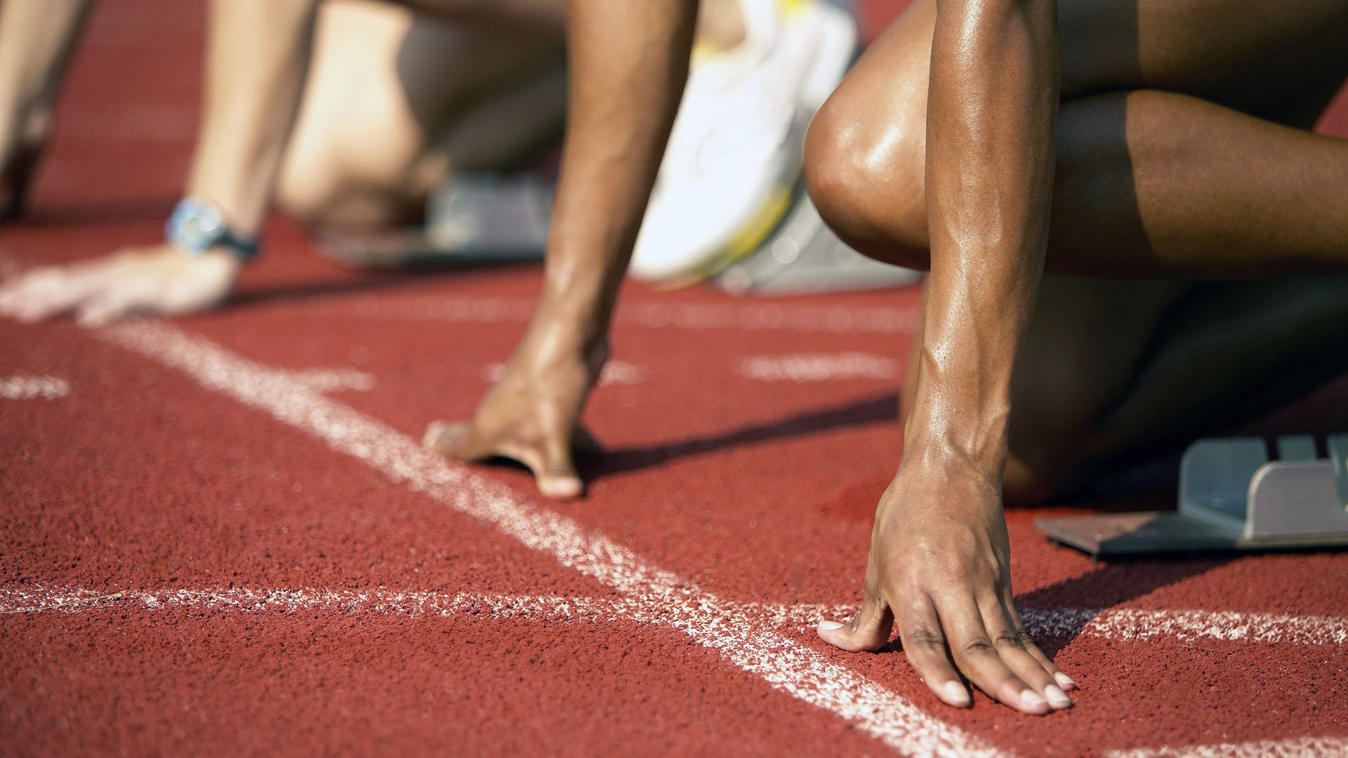 德甲争冠战焦点战，广厦队粉碎魔术